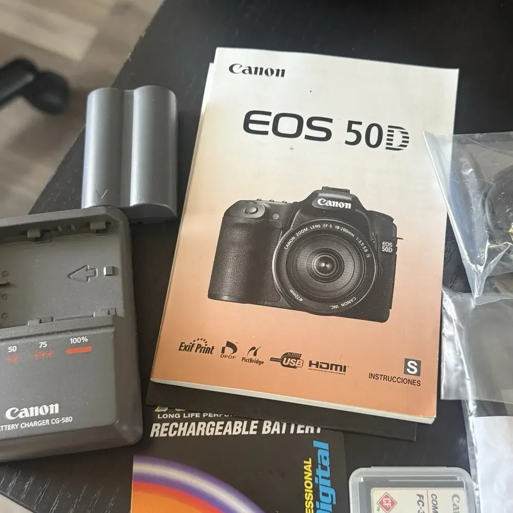 Canon EOS 50D 15.1MP DSLR Camera - Black (Kit with EF 28-135mm f/3.5-5.6 IS USM)